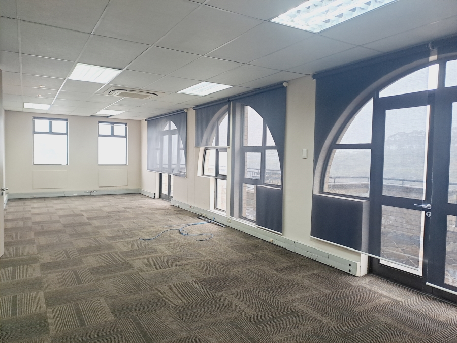 To Let commercial Property for Rent in Bo Oakdale Western Cape